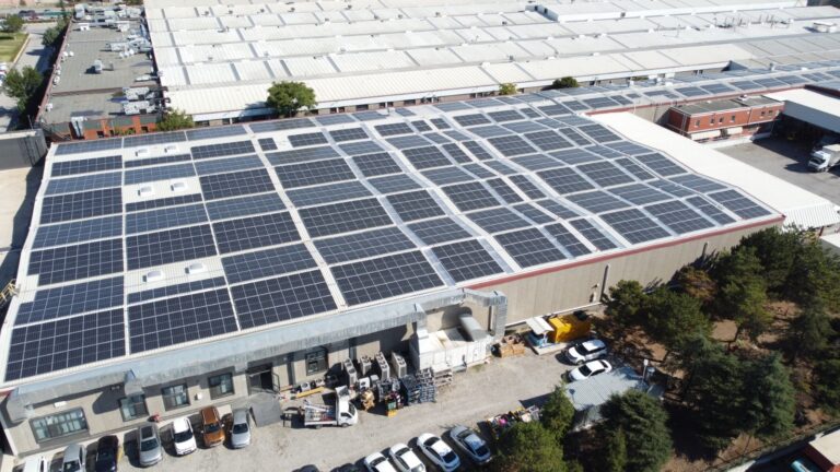 Enopex Arçelik Ankara BMF Çatı GES Projesi Güneş Paneli Bakım ve Temizliği