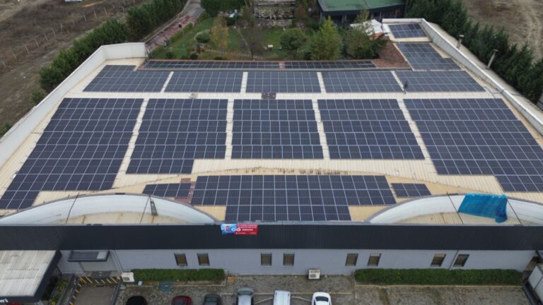 Bilecik Çatı GES Projesi Güneş Paneli Bakım ve Temizliği - Enopex Enerji